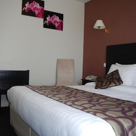 Hotel Ariane & Spa Pontorson Exterior photo